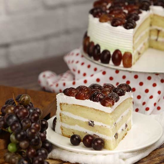 Indian blackgrape cake